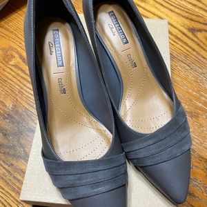 Clarks ❤️ NEW ❤️ Soft Cushion Heels - Wide